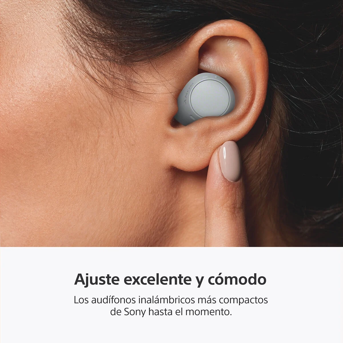 Imagen de los audífonos Sony TWS WF C510 Blanco desde otro ángulo