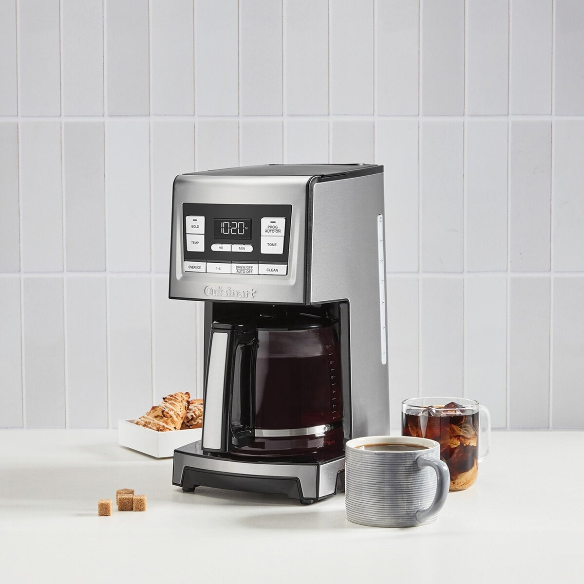 CUISINART Cafetera de 14 Tazas 9